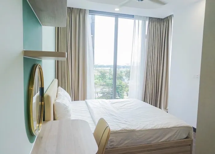 Rivergate Luxury Apartment High Floor